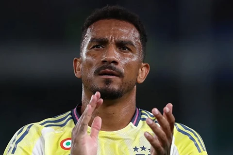 عودة مرتقبة إلى البرازيل.. يوفنتوس يعلن رحيل دانيلو